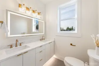 Upper hall bathroom