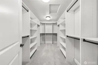 Walk in Closet