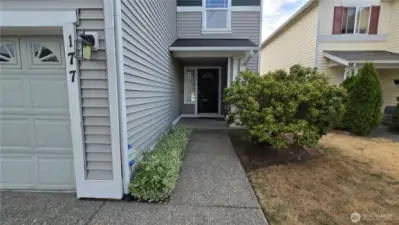 Welcoming covered front porch.