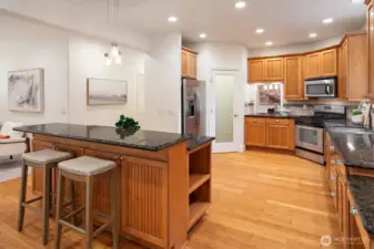 Bar seating at kitchen island