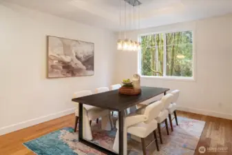 Formal dining or living room - you choose