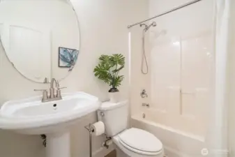 Main floor full bath