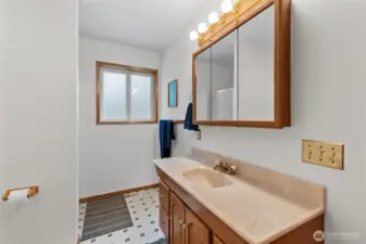 Main Floor Bathroom