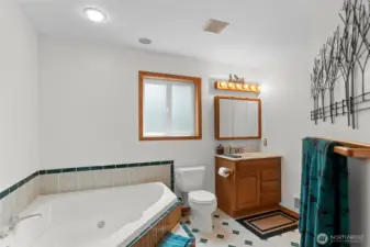 Upper Level Primary Bathroom, Soaking Tub