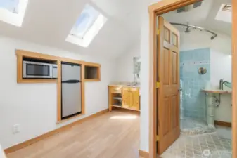 studio space above garage