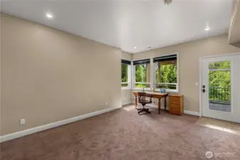 2nd primary bedroom, guest suite