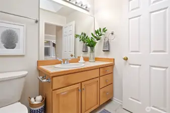Full bathroom on the second level.