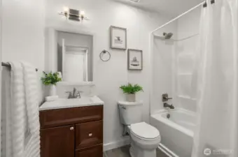 125 MLK: Back house - Full Bath on the main