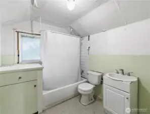 upstairs bathroom