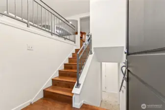 Front entry (split level)