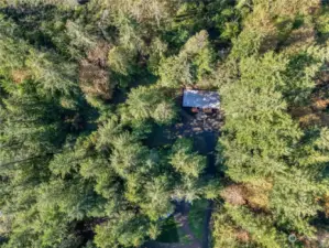 Aeiral view of home surround with nature and privacy