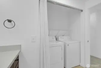 Full size washer and dryer conveniently located!