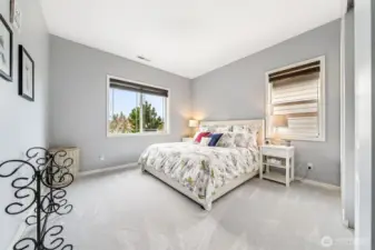Front Bedroom en suite