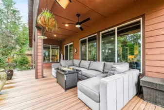 Another view of the back deck