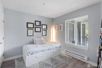 2nd bedroom/office