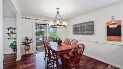 Effortless flow into the kitchen for everyday living and entertaining