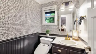 Main level powder bath