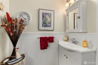 3/4 Bathroom