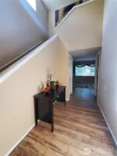 Inside you'll be greeted by the stunning laminate hardwood floors on the main floor.