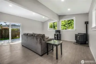 Photos prior to occupancy with agent permission