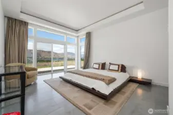 Suite 1