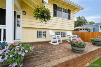 Relax on the front deck.