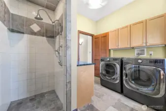 Main floor laundry and mud room