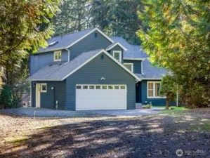 New Hardy plank siding with a fresh coat of paint. New window package in 2025.