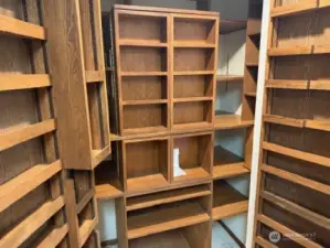 Pantry with plenty of storage.