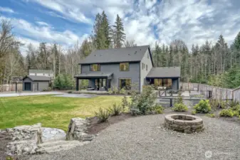 Weekend s'mores and games await!