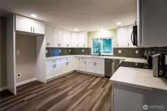 REVERSE OF THE KITCHEN