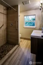 3/4 BATH NEXT TO DOWNSTAIRS BEDROOM