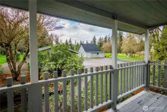 JUST LOVE THIS VIEW....KEEP AN EYE ON THE LIVESTOCK