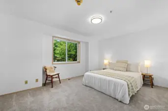 Second bedroom