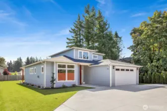 Live the best life in a brand-new house that’s built for it! Located on the popular west side of town within easy walking distance of Fairway shopping center (bank, restaurant, shopping, coffee shop), parks, trails, schools, and all things that people love about Lynden!