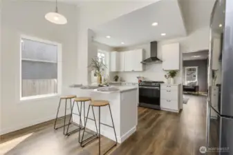 Breakfast bar & nook
