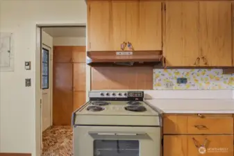 Kitchen, w/ Door to Laundry