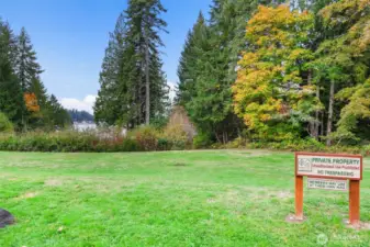 Community beach access park