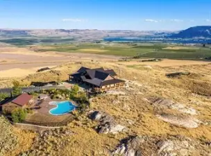 aerial of Silver Spur