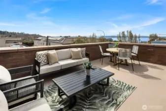 Smell the fresh air from the beach and water a block away.