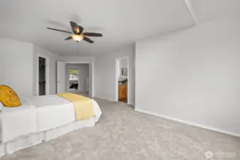 Walk in Closet