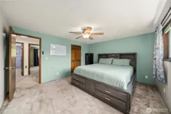 primary suite