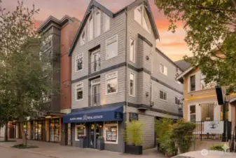 Sited right on the Avenue, but located in the back quiet part of the building