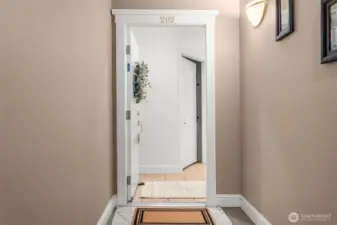Unit 202 is an End Unit