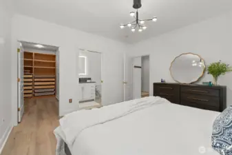 Looking towards the large walk in closet