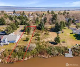 Sketch is estimated, lot is larger.