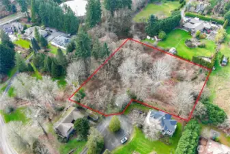 Exceptional opportunity for a custom luxury estate