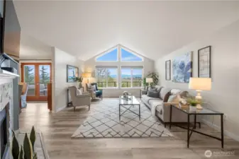 Updated hardwoods and windows