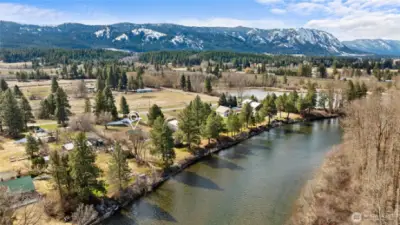 Cabin on the Yakima River! You will enjoy amazing views of the river, great fishing, and all the other outdoor activities that can be enjoyed there.