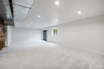 Another angle of the large Rec. Room.. just as you'll see it.